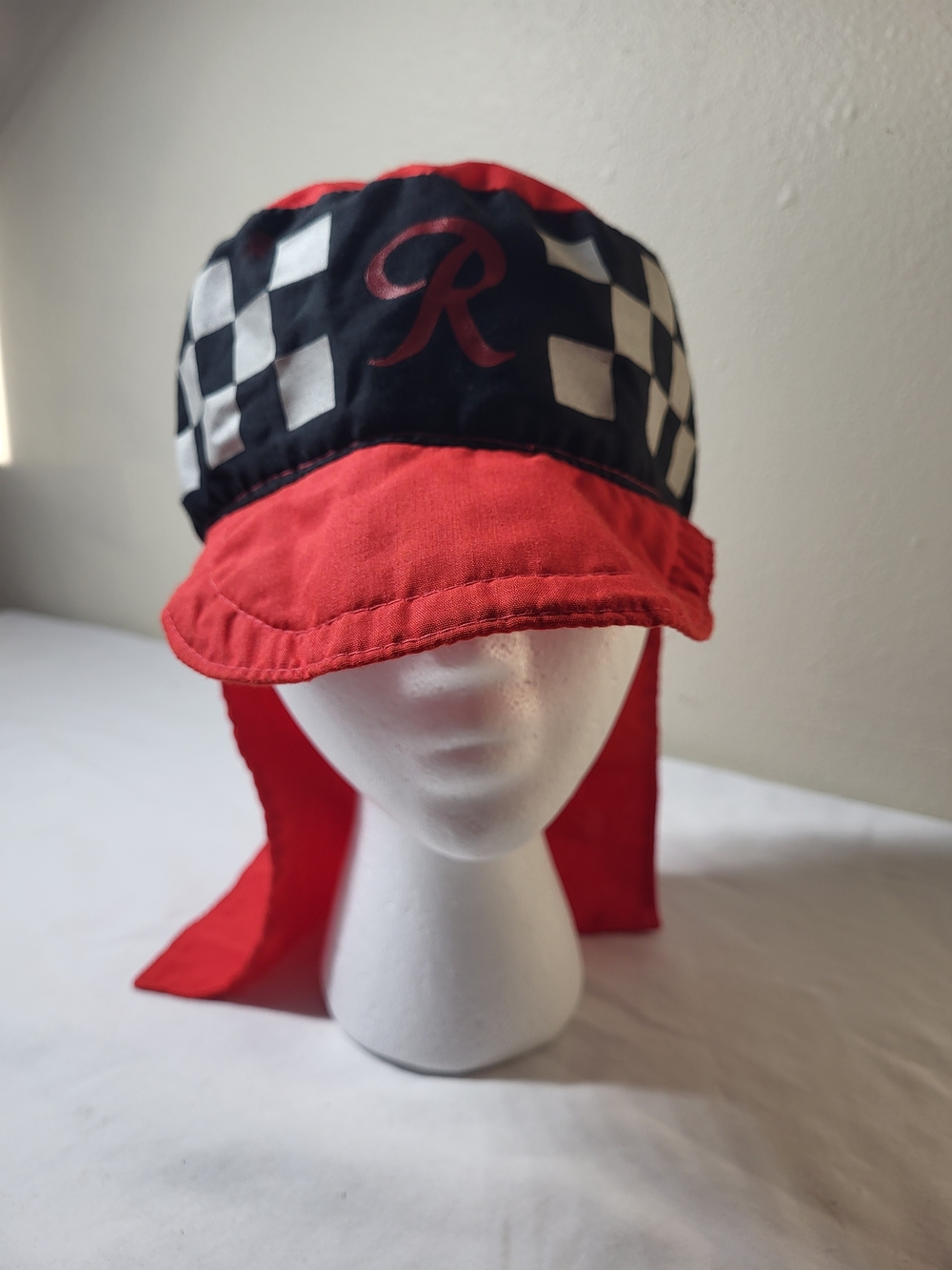 Mens Rainier Red/Black/White Painters Vtg Hat w/Tails and Flaps, 1980s- 1990s
